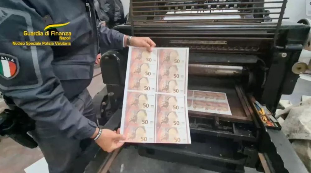 Sequestrate banconote contraffatte per un valore di 48ml di euro