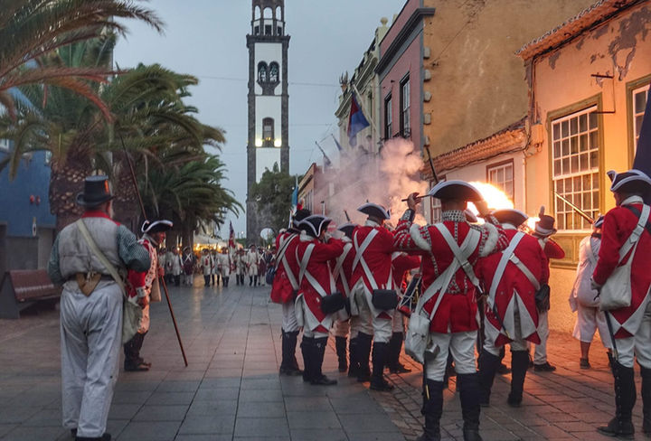 Santa Cruz de Tenerife. Rievocazione storica "Gesta del 25 de Julio"