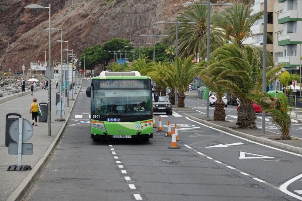 Santa Cruz de Tenerife. La corsia degli autobus per Las Teresitas sarà di nuovo in funzione