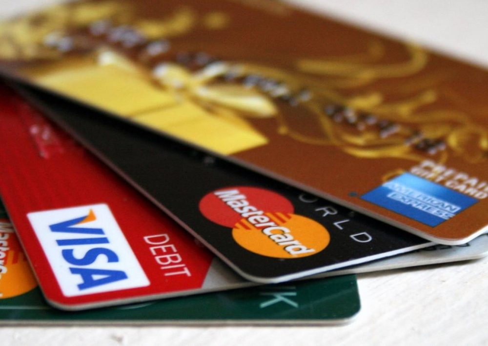 Rischio di indebitamento quando si ricorre al credito per acquisti in saldo