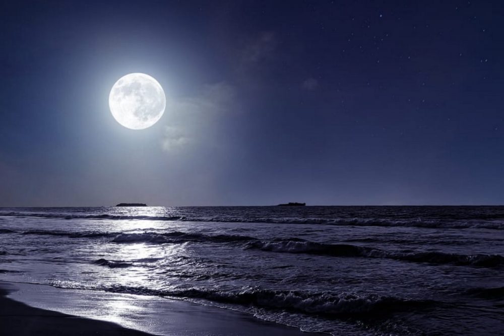 La Luna blu. La prima Superluna del 2024
