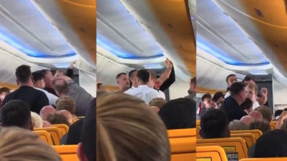Lite con lo steward durante volo verso le Canarie, passeggero bandito a vita
