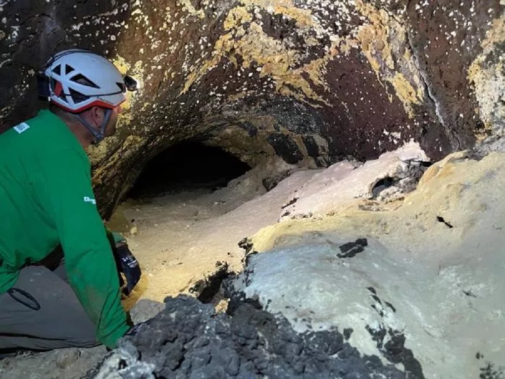 Tubi lavici di Lanzarote: indizi di vita antica e connessione con Marte