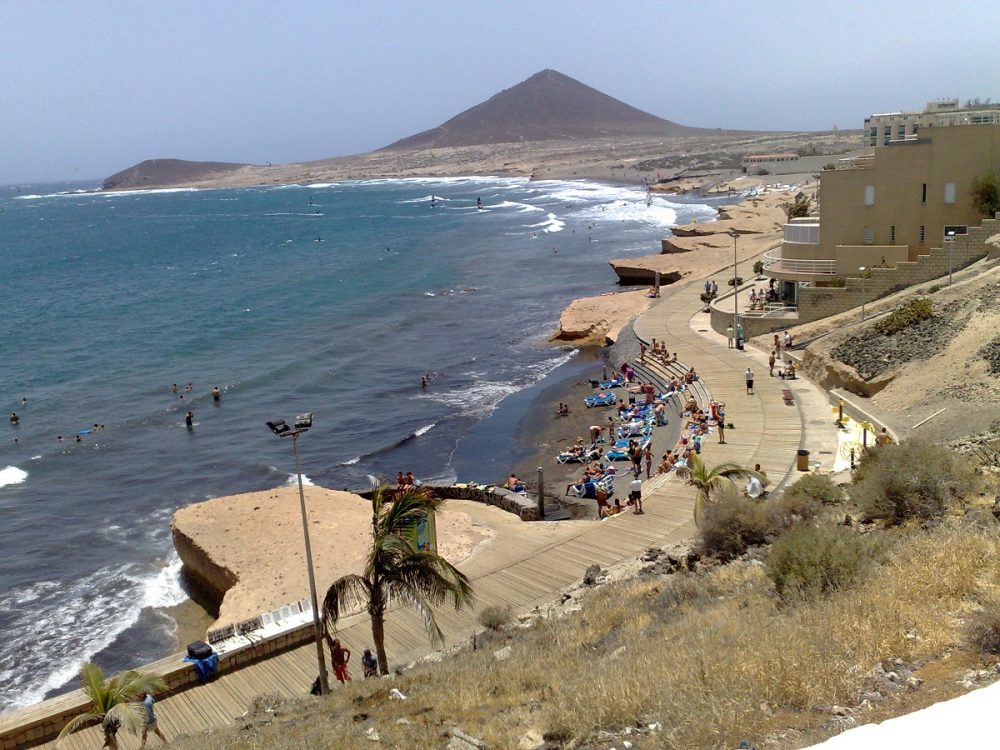 El Médano: lavori di riparazione e manutenzione del lungomare