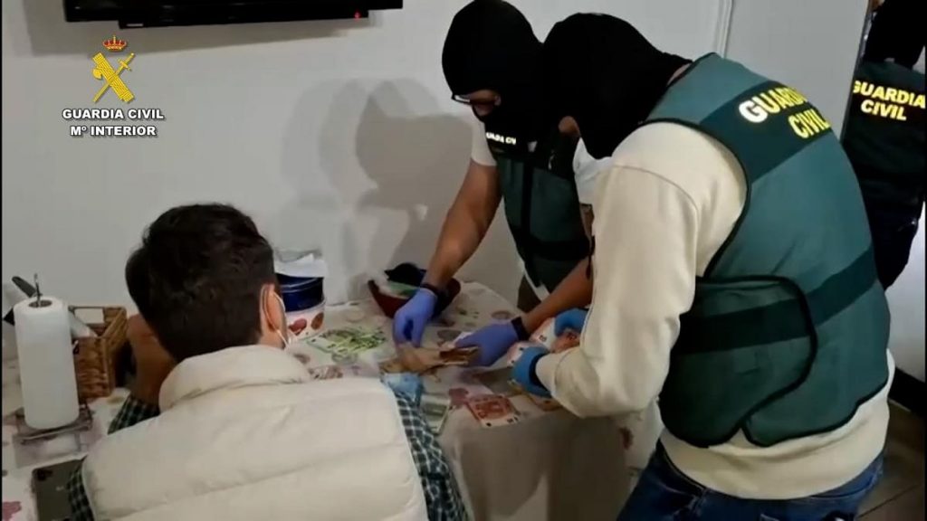 Smantellata organizzazione criminale dedita al traffico di cocaina nel sud di Tenerife