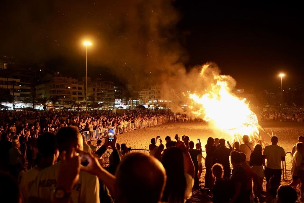 Arona. Scadenza per la registrazione dei falò per la Notte di San Juan