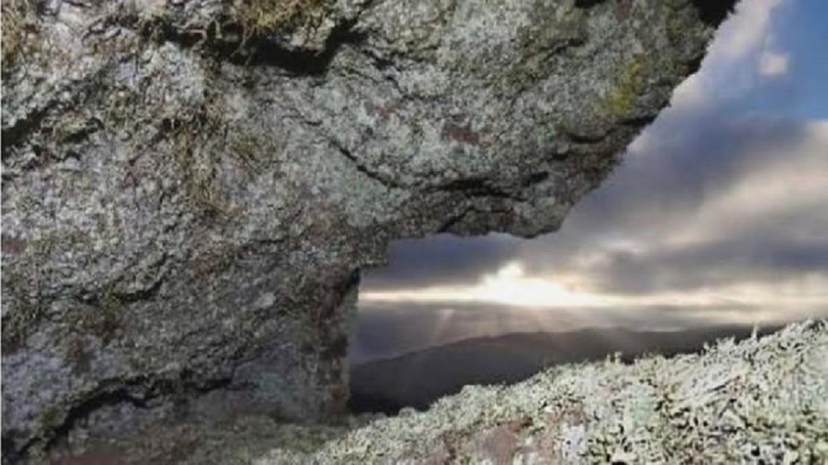 Scoperta una croce cristiana in un giacimento Guanche