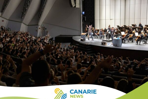 Quasi 2.700 studenti scoprono strumenti musicali insoliti con “Fetén Sinfónico” all’Auditorio di Tenerife
