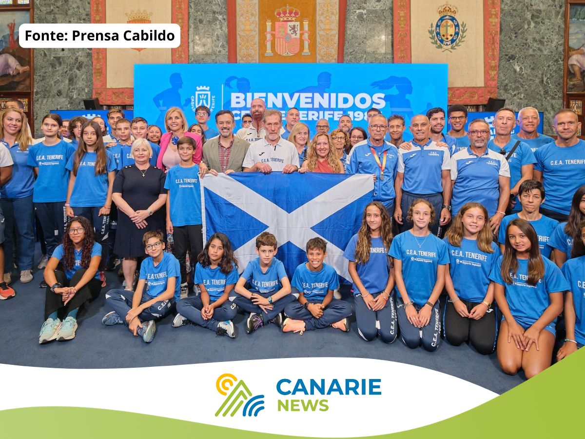 El Cabildo recibe al Club Escuela Atletismo Tenerife por sus 42 años de trayectoria